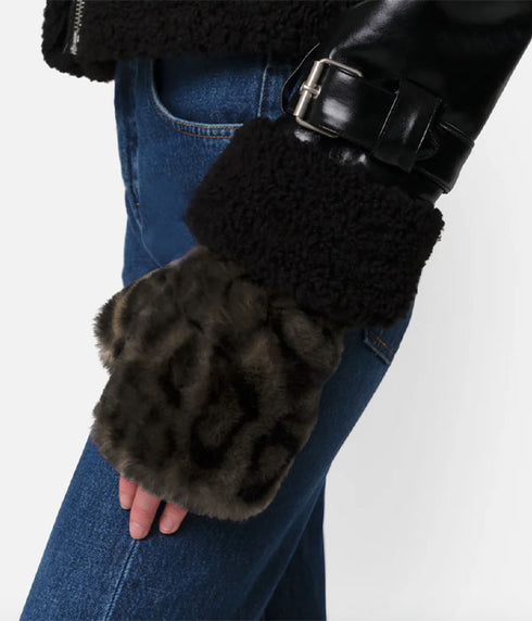 Ariel Fingerless Gloves - Dark Leopard.
